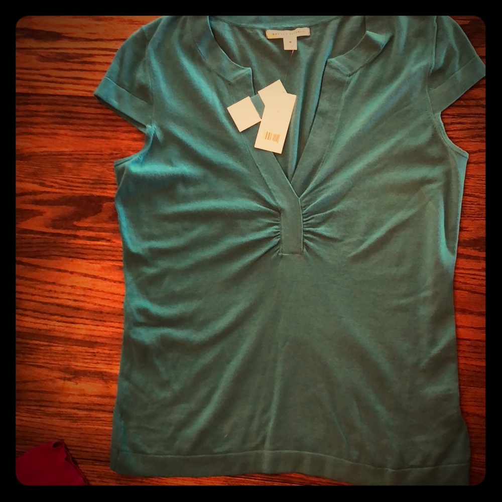 NWT Banana Republic Beautiful sweater top for work